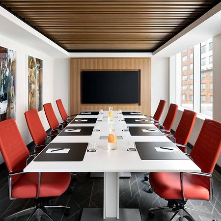 Humaniti Hotel Montreal, Autograph Collection エクステリア 写真