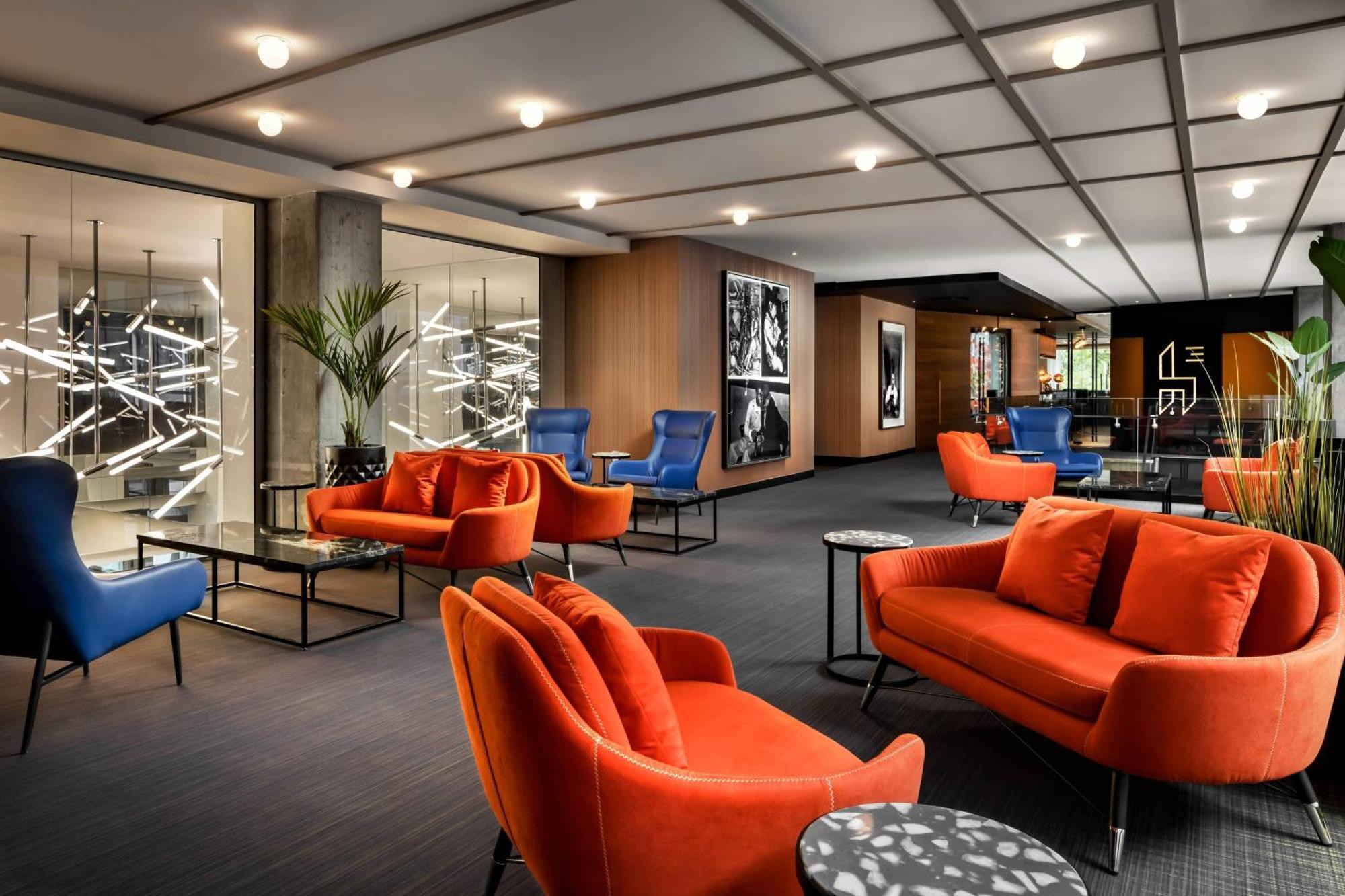 Humaniti Hotel Montreal, Autograph Collection エクステリア 写真
